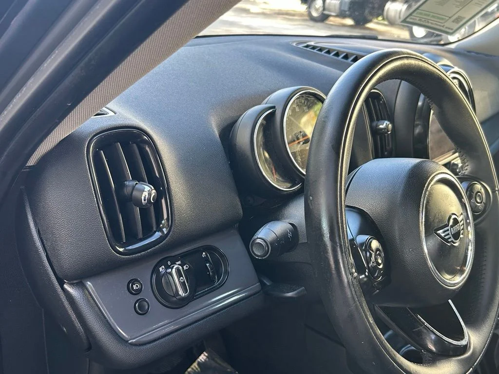 Used 2019 Gray MINI  image 16