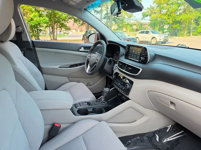 Used 2019 Gray Hyundai SEL image 11