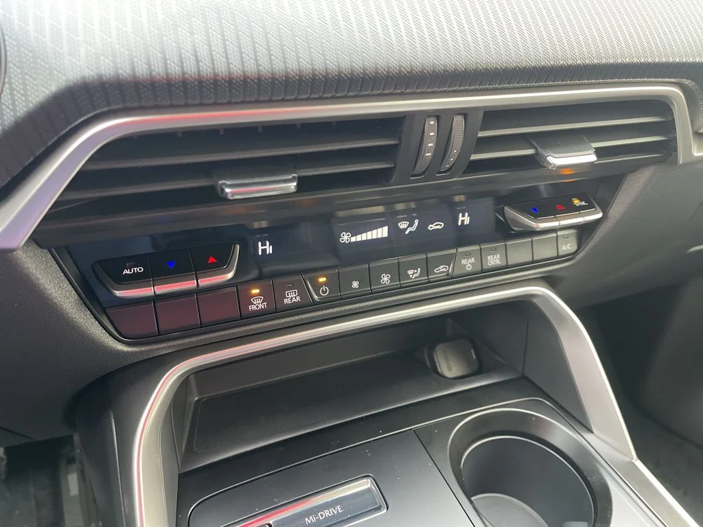 2026 Mazda CX-90 Select Package - Photo 9