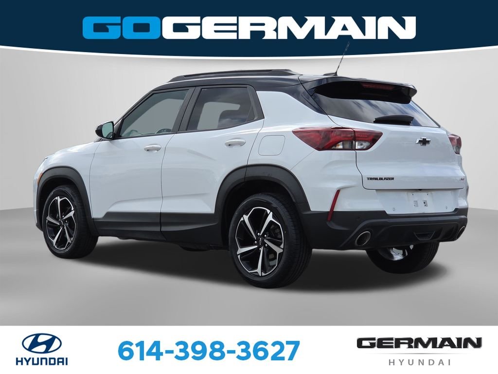 Used 2021 White Chevrolet RS image 10