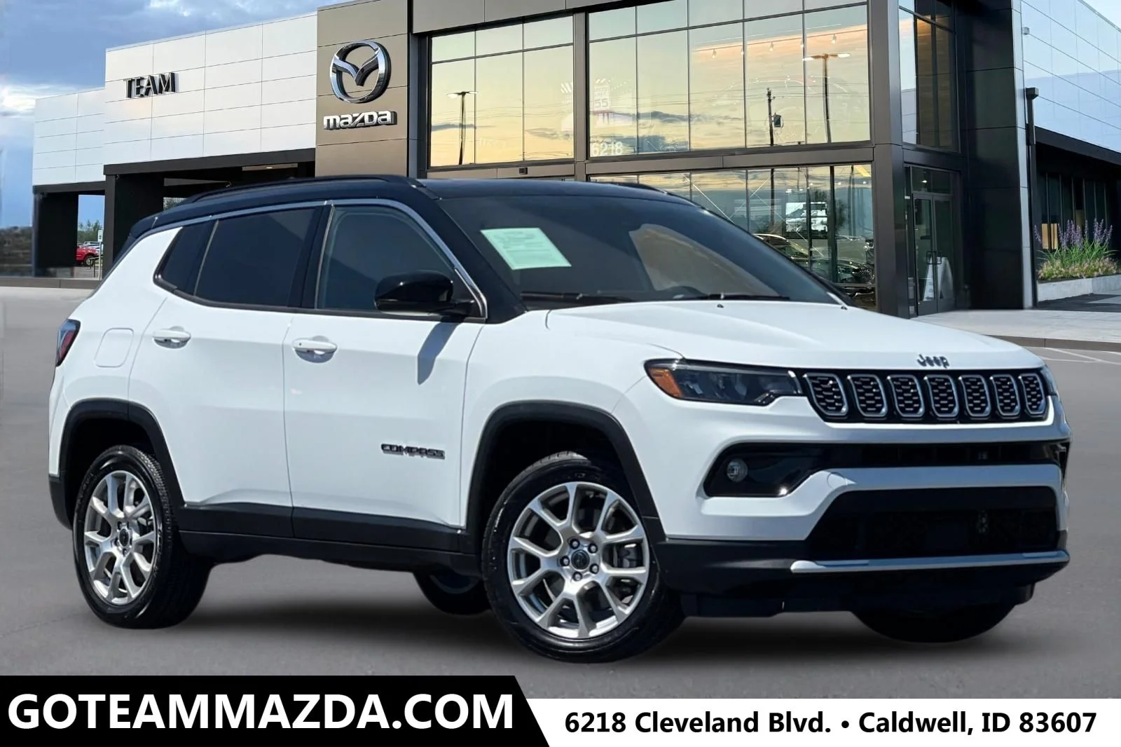 2025 Jeep Compass Limited 4X4's photo