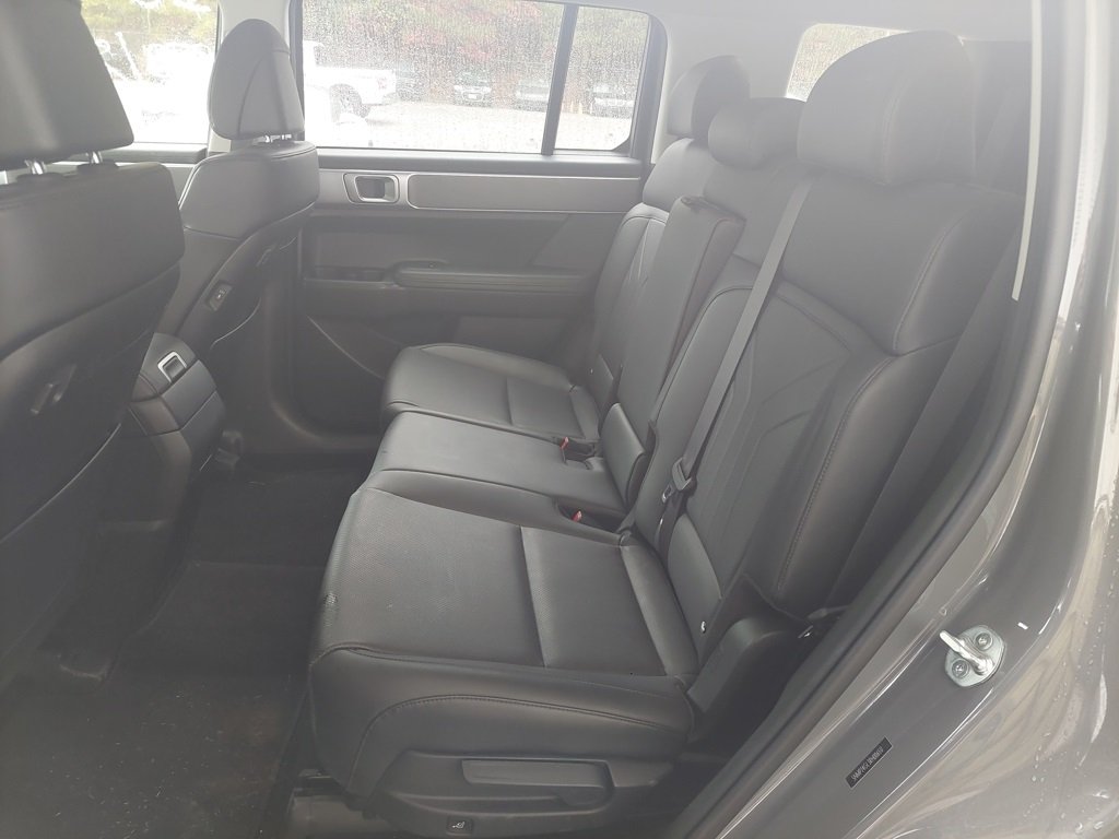 2024 Hyundai Santa Fe SEL photo 3