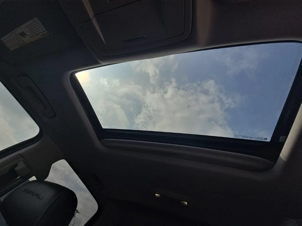 Used 2015 ONYX BLACK GMC Denali image 38