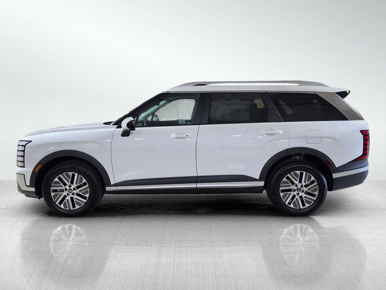 New 2027 Creamy White Pearl Hyundai Blue SEL 8P image 4