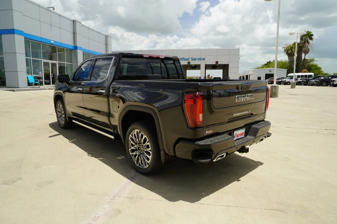 2026 GMC Sierra 1500 Denali Ultimate - Photo 15