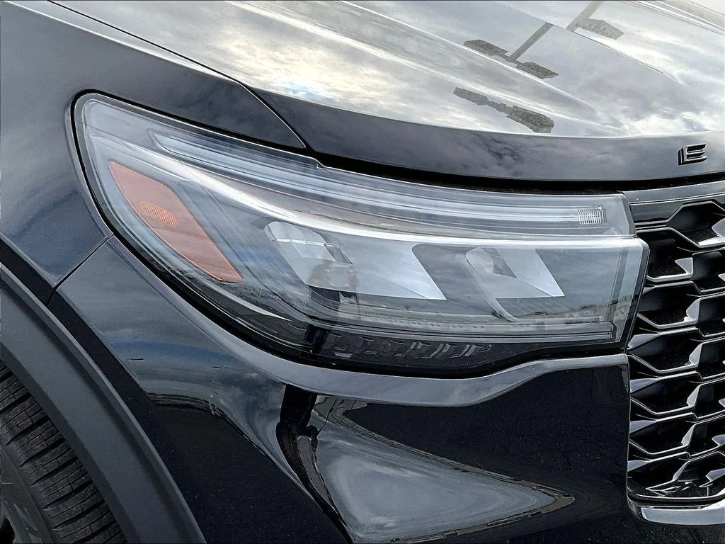 New 2026 Agate Black Metallic Ford ST-Line image 31
