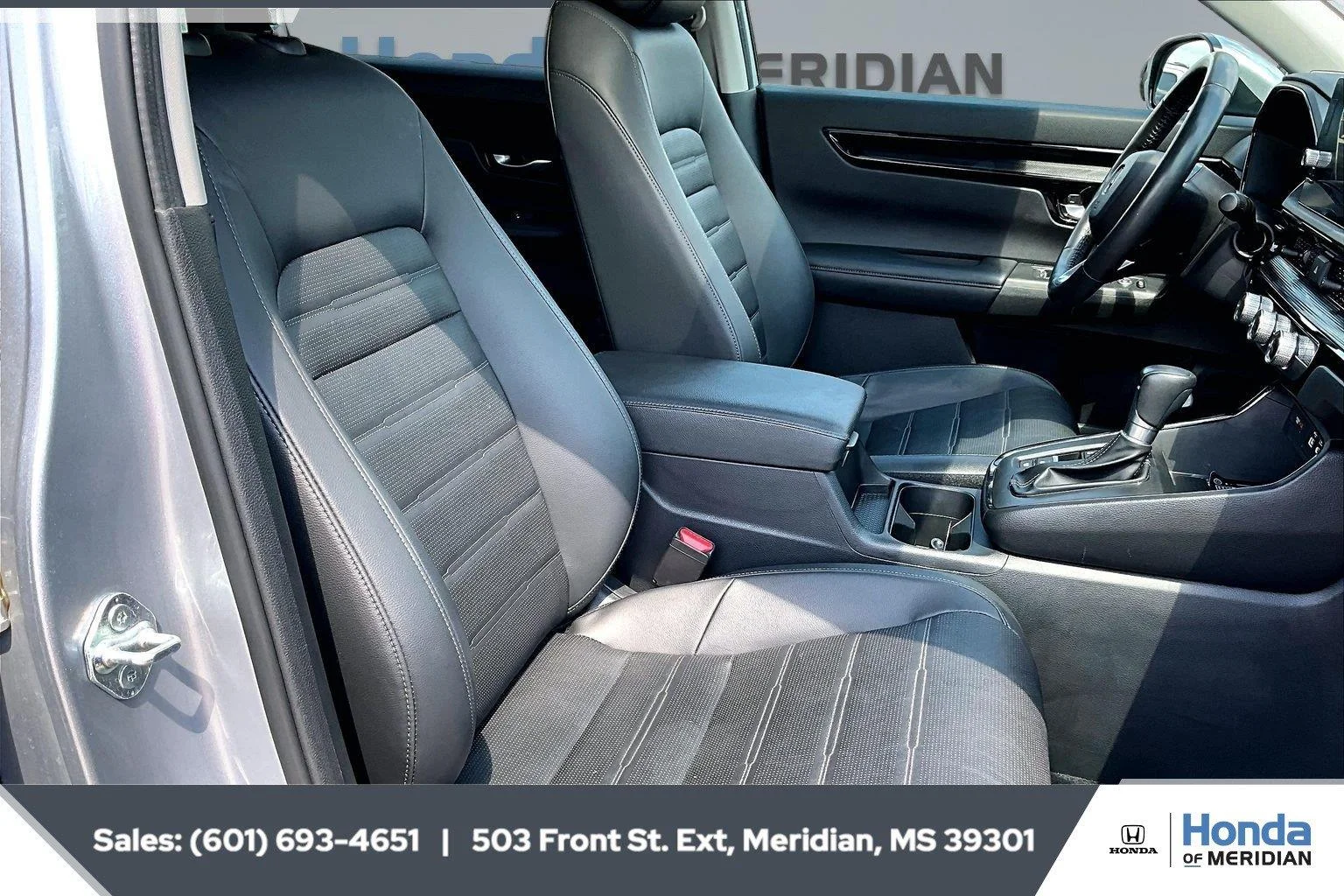 Used 2024 Lunar Silver Metallic Honda EX-L image 6