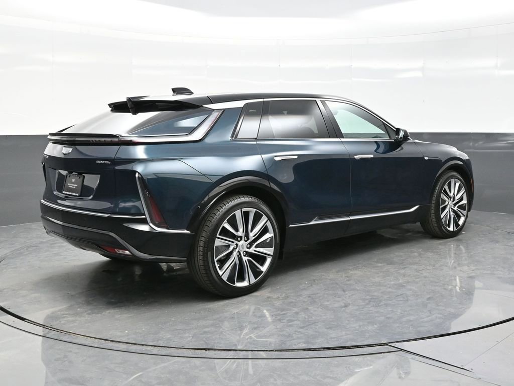 2025 Cadillac LYRIQ Luxury 3 - Photo 7