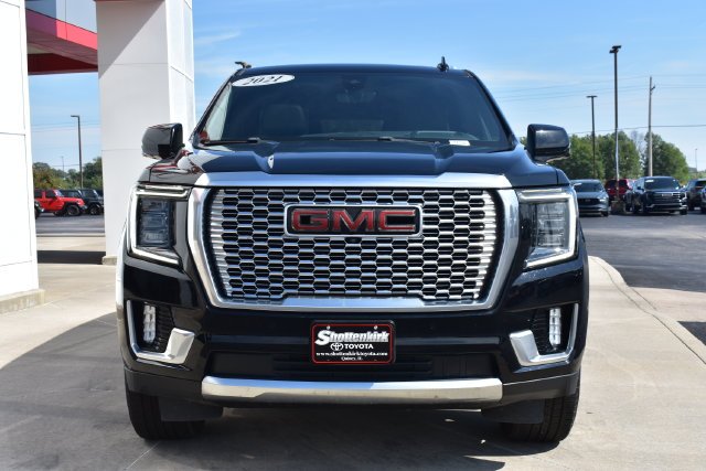 Used 2021 Black GMC Denali image 3