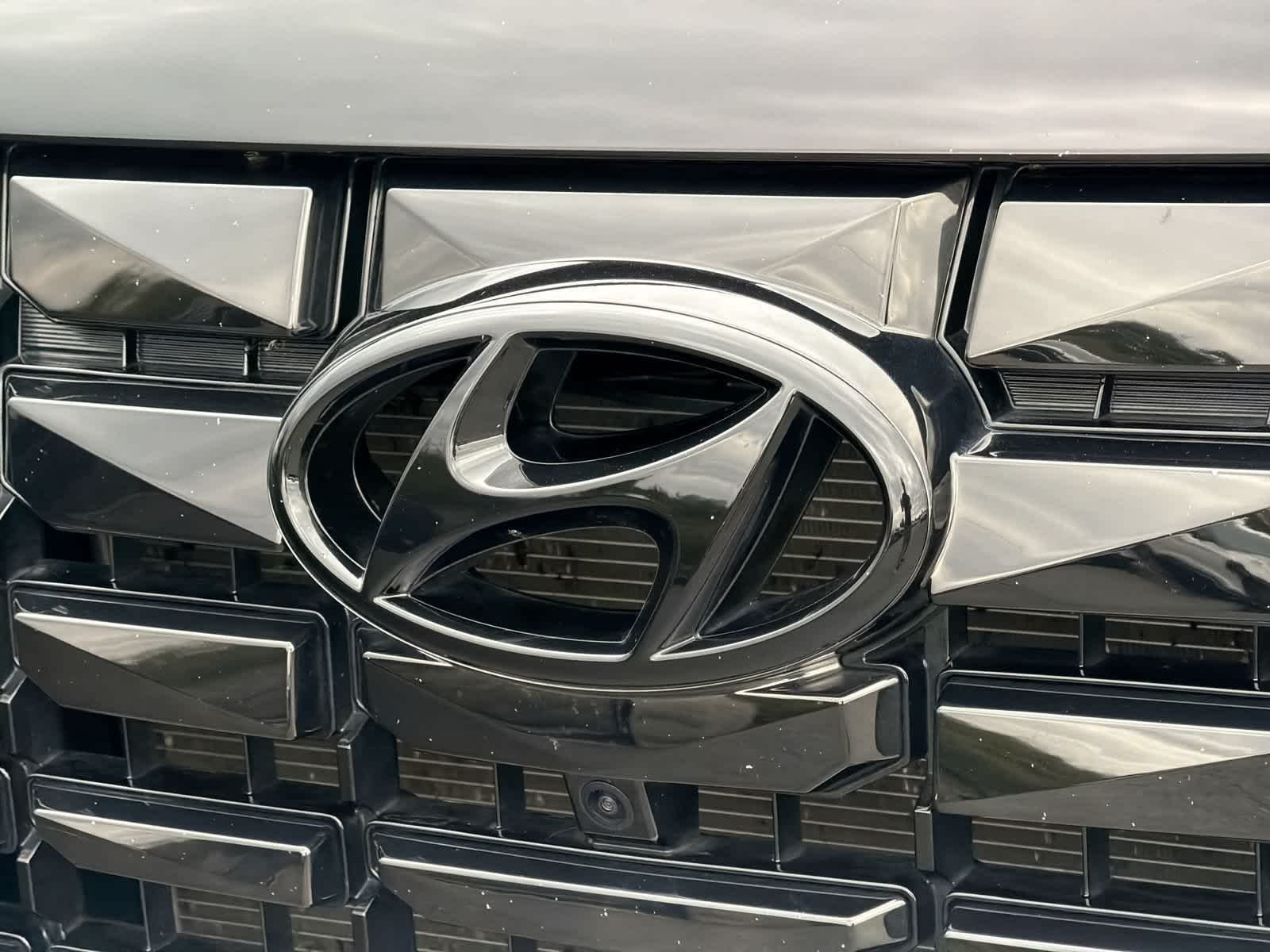 Certified Used 2025 Abyss Black Pearl Hyundai Calligraphy Night Edition image 12