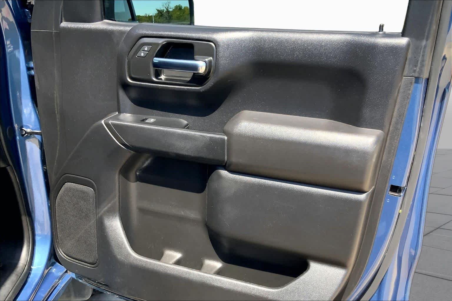 Used 2024 Lakeshore Blue Metallic Chevrolet Custom image 22