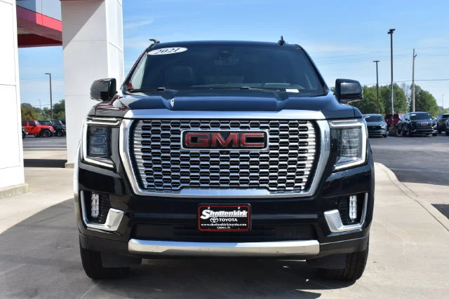 Used 2021 Black GMC Denali image 3