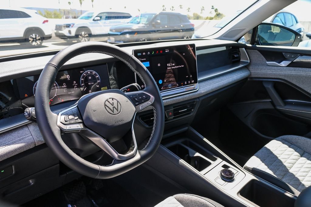 New 2026 Black Volkswagen 2.0T S image 25