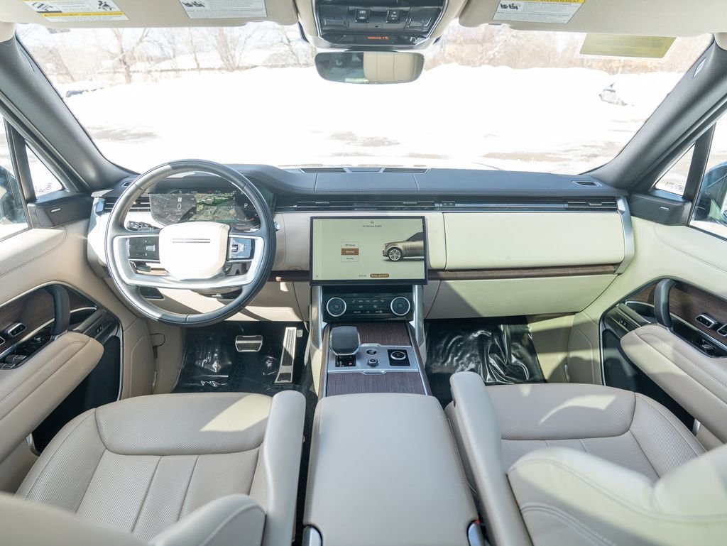 2023 Land Rover Range Rover SE - Photo 17