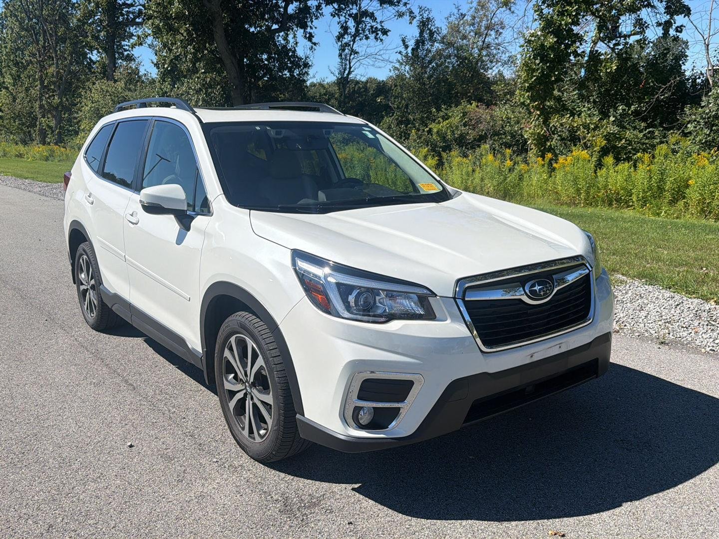 Used 2019 Crystal White Pearl Subaru Limited image 2