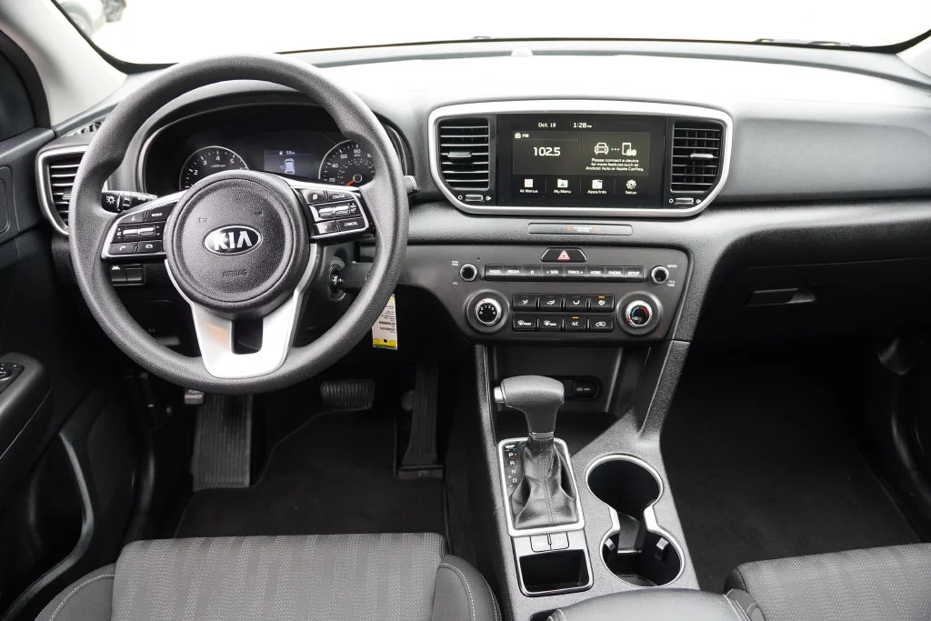 Certified Used 2022 Steel Gray Kia LX image 18