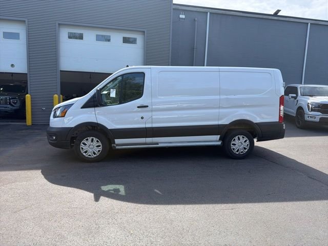 Used 2025 White Ford Base image 4