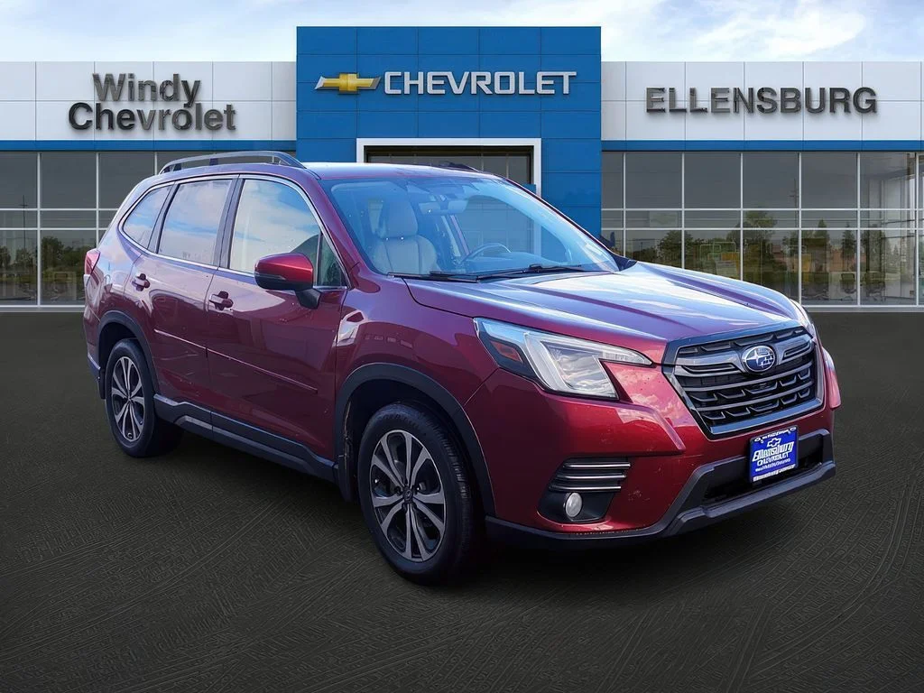 2022 Subaru Forester Limited's photo