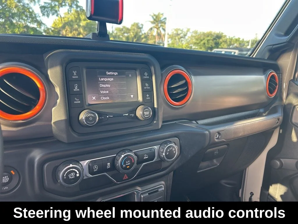 Used 2020 Beige Jeep Sport image 12