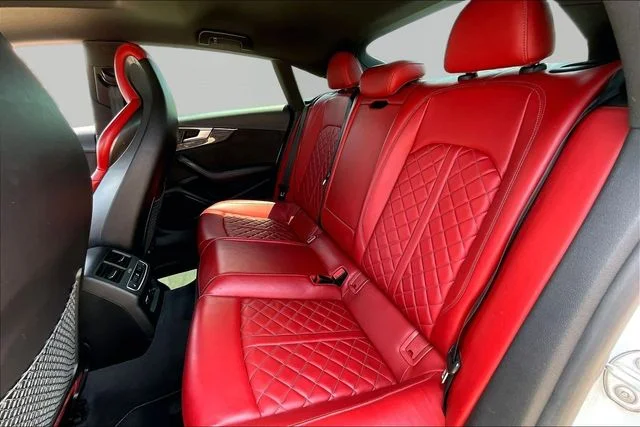 Used 2019 White Audi Prestige image 28