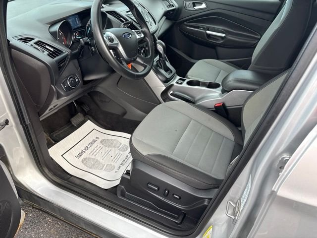 Used 2014 Silver Ford SE image 17