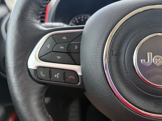 2023 Jeep Renegade Trailhawk - Photo 25