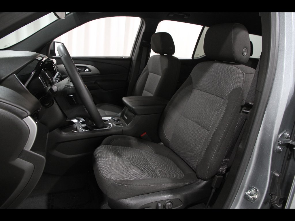 2023 Chevrolet Traverse 1LT - Photo 5