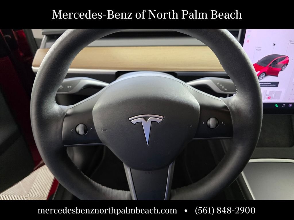 Used 2021  Tesla Standard Range image 18