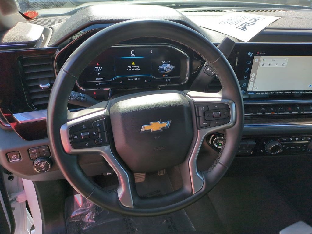 Used 2024 White Chevrolet LT image 15