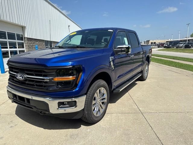 New 2026 Blue Ford XLT image 10