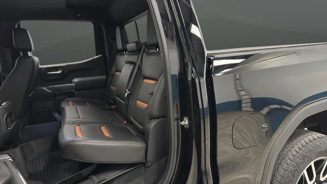 Used 2020 Onyx Black GMC AT4 image 23
