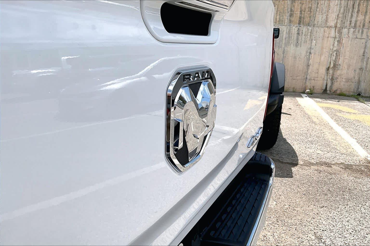 Used 2022 Bright White Clearcoat Ram Laramie image 34
