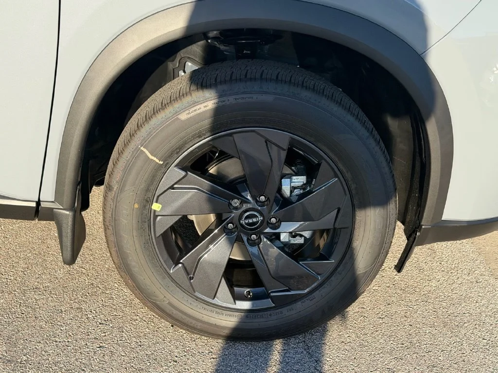 New 2027 Gray Nissan SV image 9
