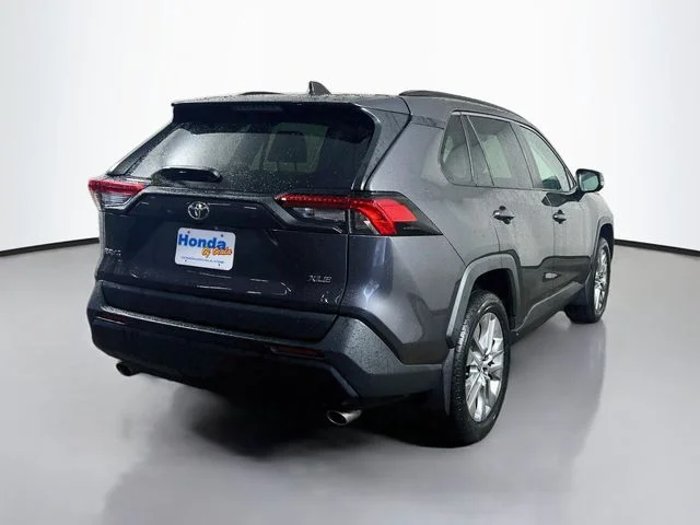 Used 2024 Magnetic Gray Metallic Toyota XLE Premium image 23