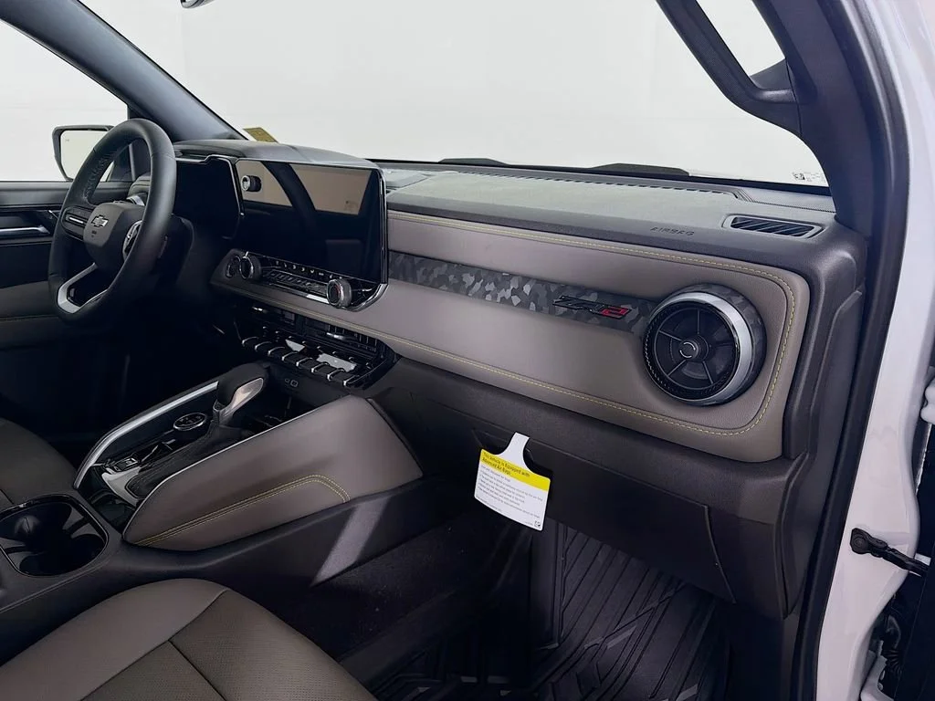 2026 Chevrolet Colorado ZR2 - Photo 24