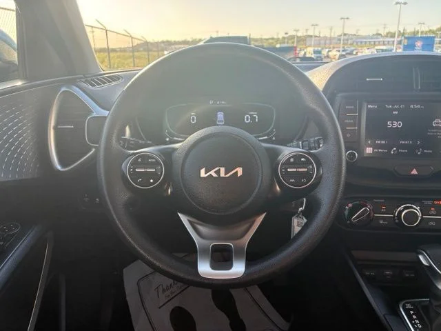Used 2024 Gravity Gray Kia LX image 13