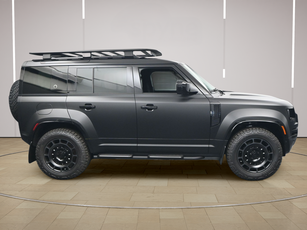 New 2026 Black Land Rover  image 22