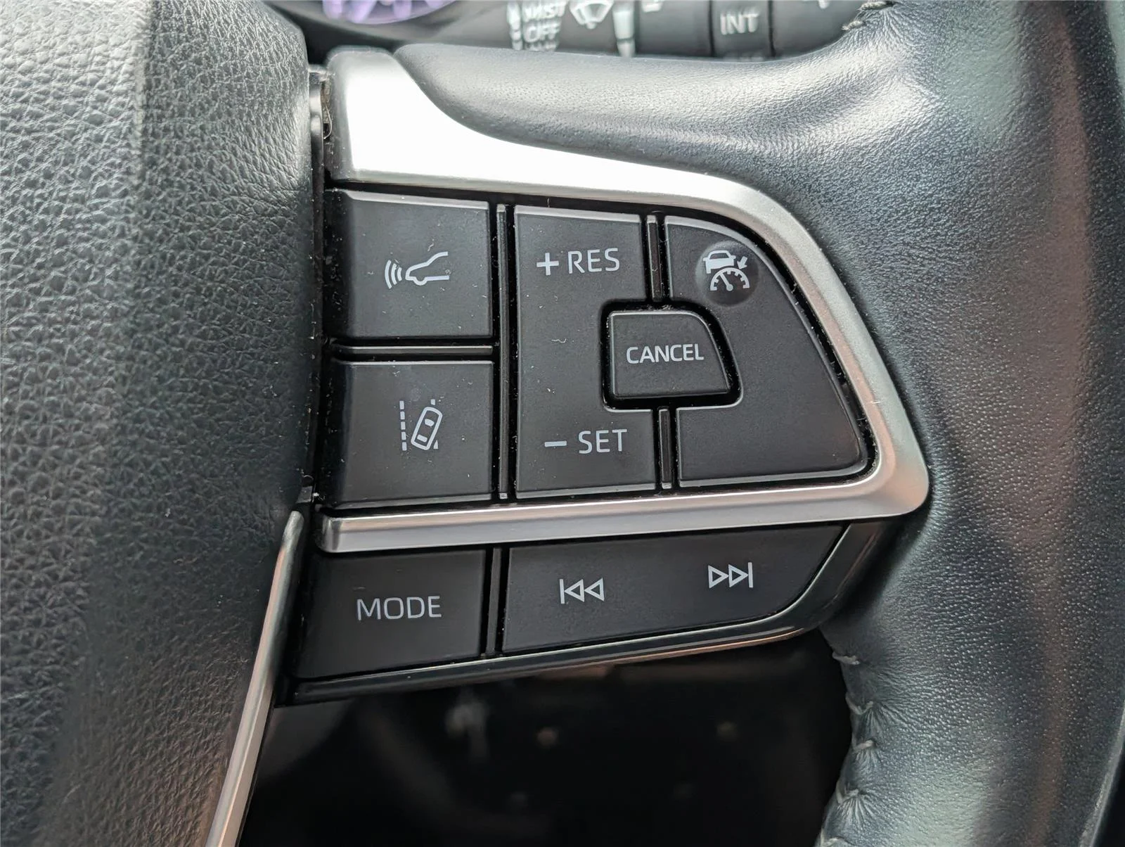 Used 2022 Blueprint Toyota XSE image 22