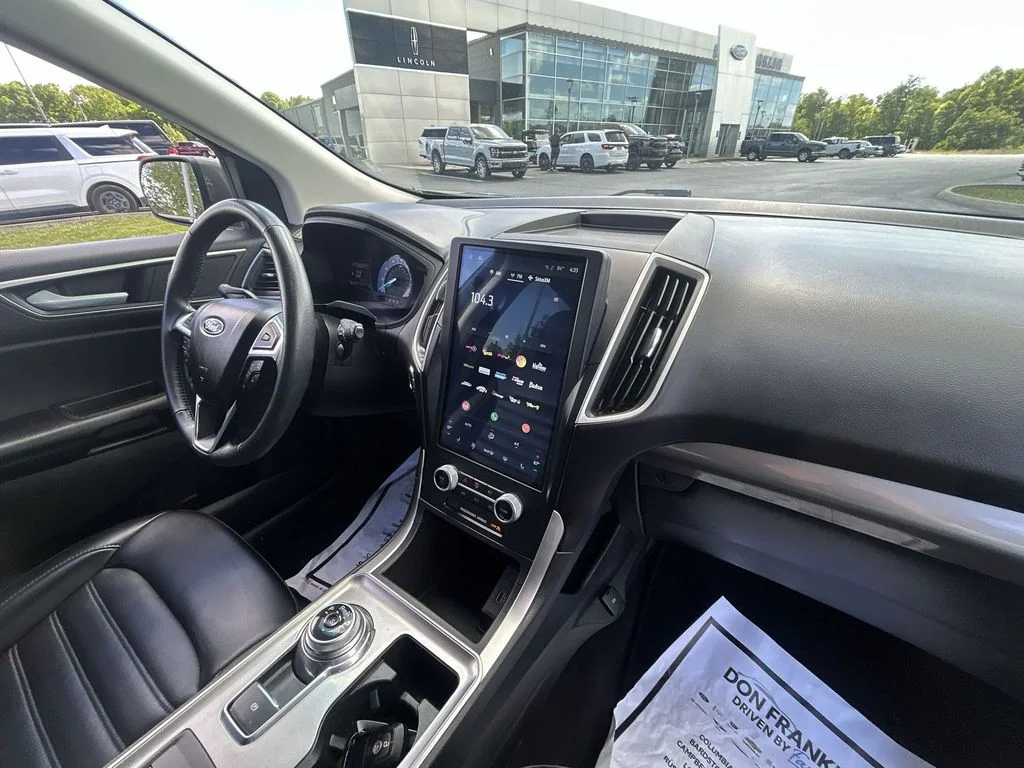 Used 2023 Gray Ford SEL image 11