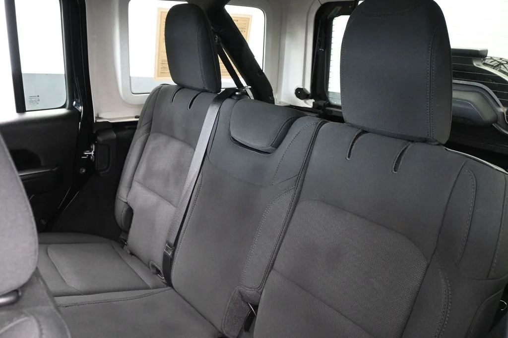 Used 2022 Black Clearcoat Jeep Unlimited Sport image 33