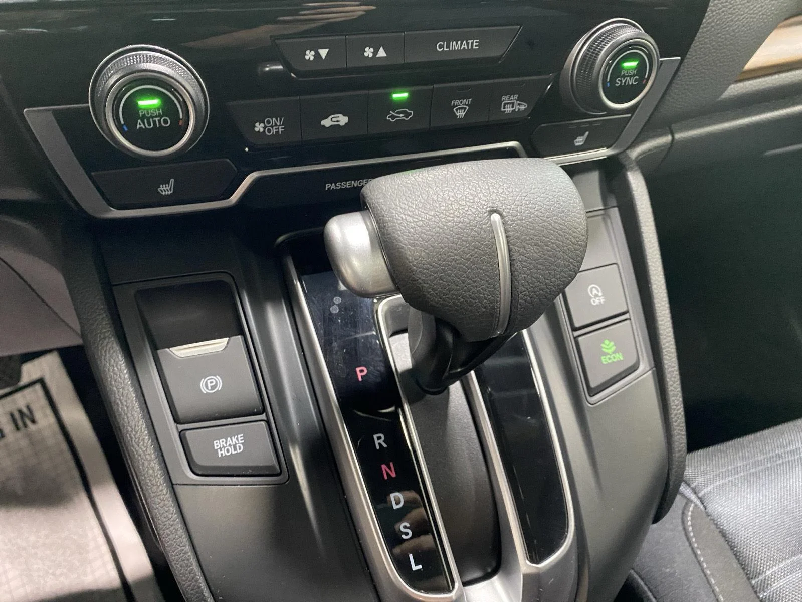 Used 2020 Platinum White Pearl Honda EX image 27