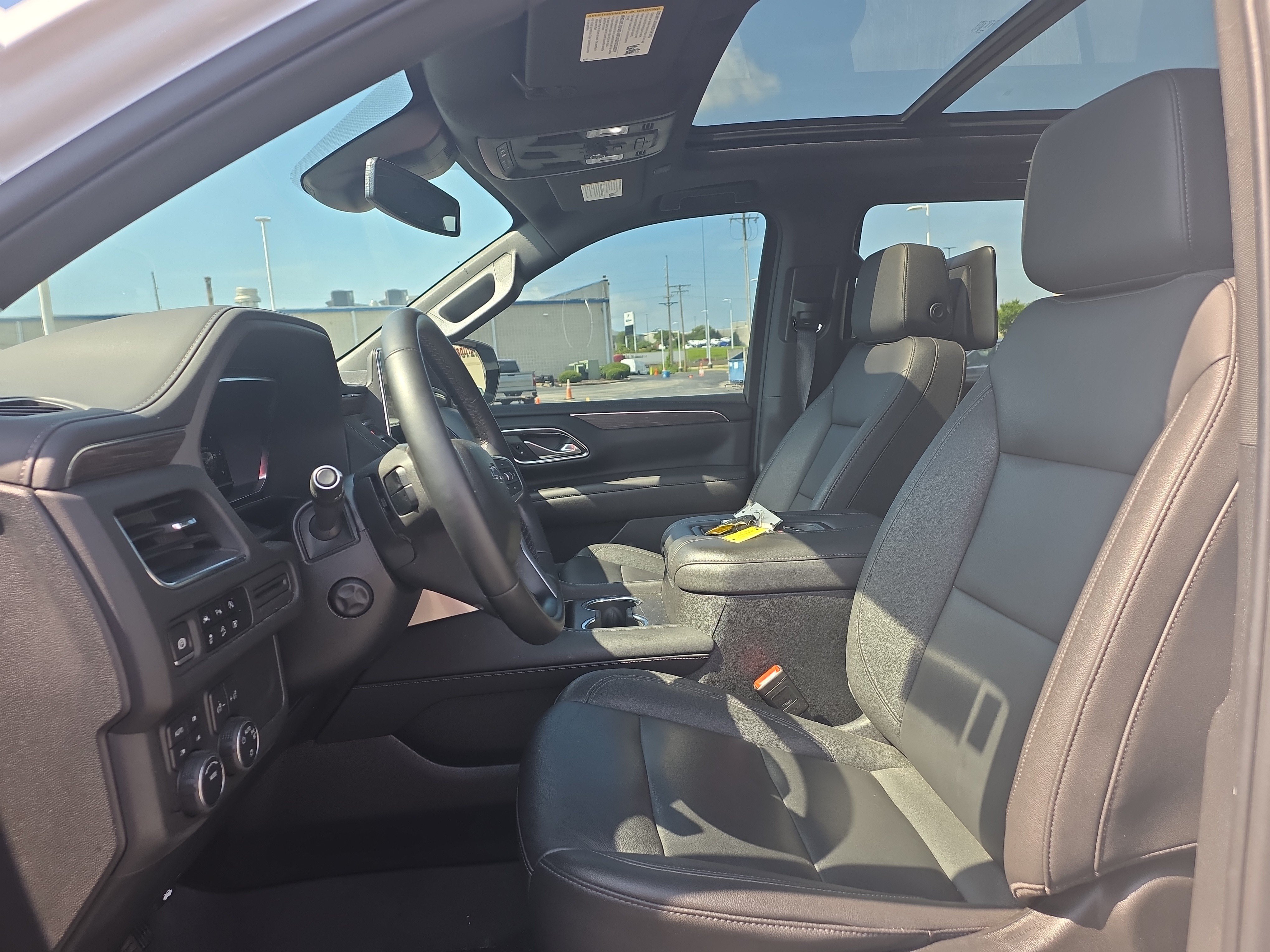 Used 2024 Summit White Chevrolet Z71 image 13