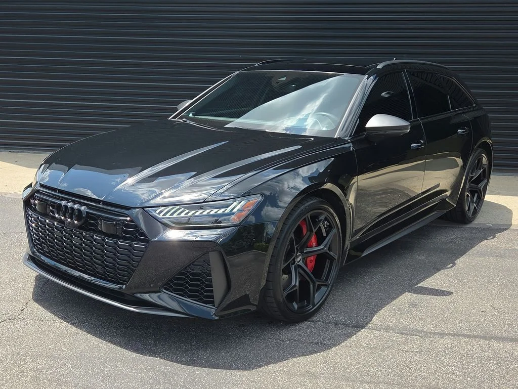 2025 Audi RS 6 Avant Performance's photo