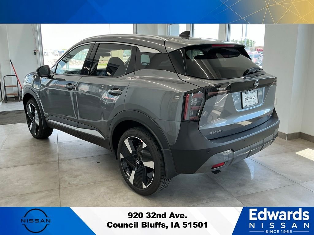 Used 2026 Gray Nissan SR image 6