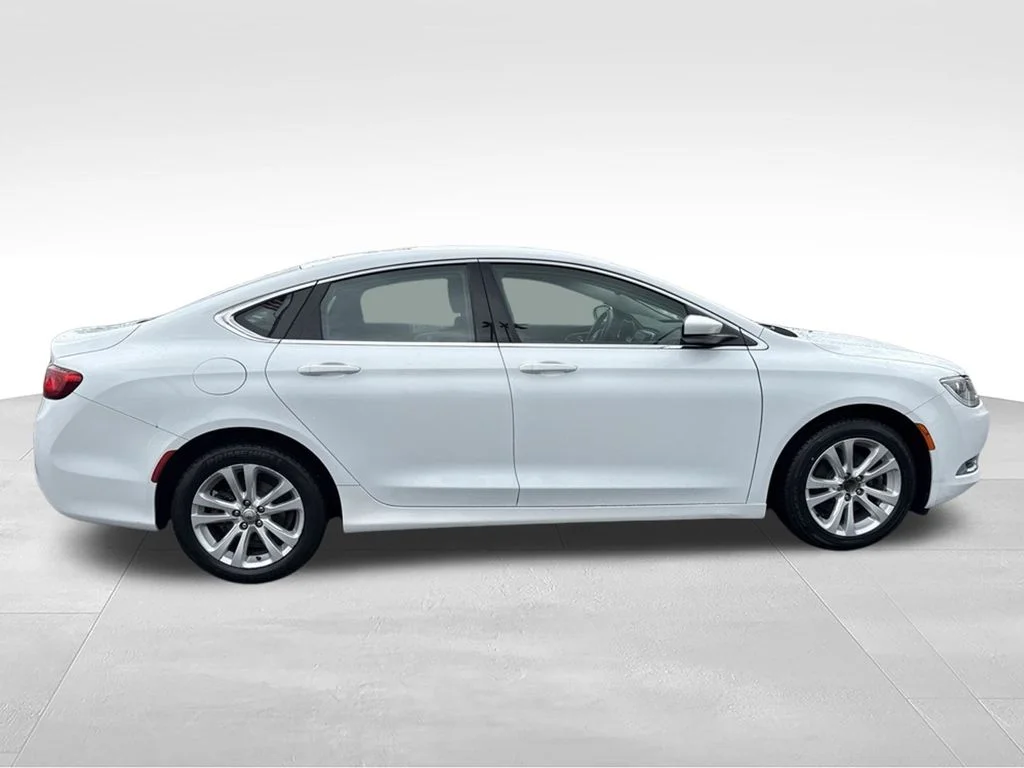 Used 2016 Chrysler 200 Limited with VIN 1C3CCCAB7GN127237 for sale in Shelby, OH
