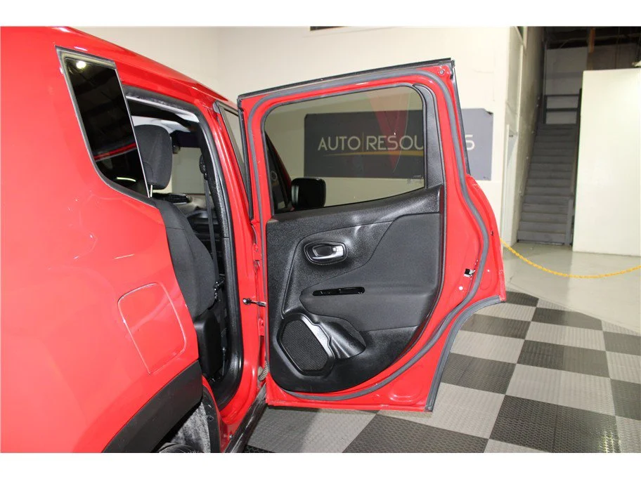 Used 2021 Colorado Red Clearcoat Jeep Jeepster image 22