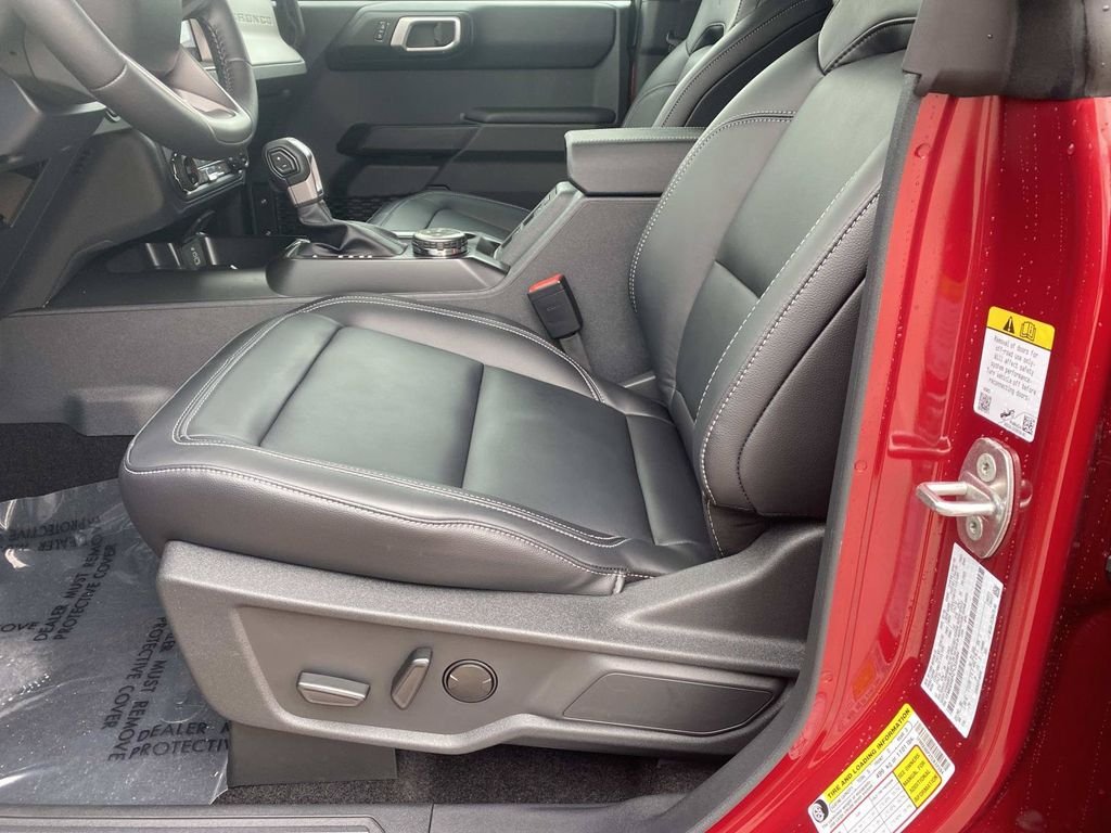 New 2026 Ruby Red Metallic Tinted Clearcoat Ford Outer Banks® image 12