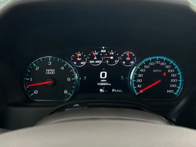 Used 2017 White Frost GMC Denali image 43