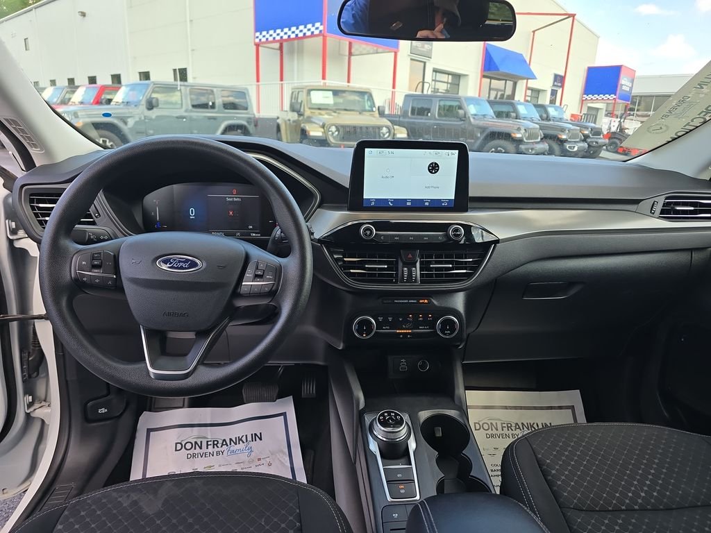Used 2025 White Ford Active image 17