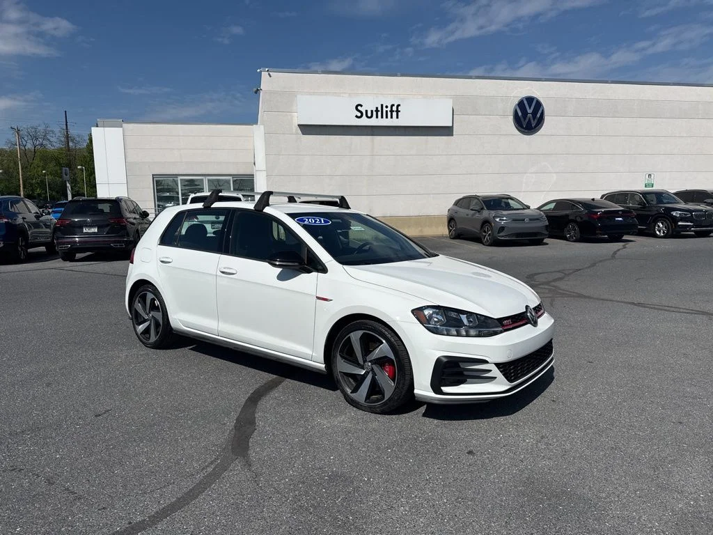 2021 Volkswagen Golf GTI S